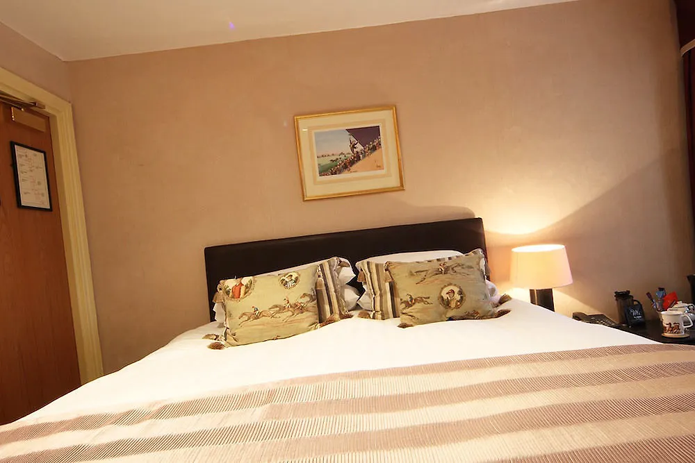 *****  The Wensleydale Heifer Hotel Leyburn United Kingdom
